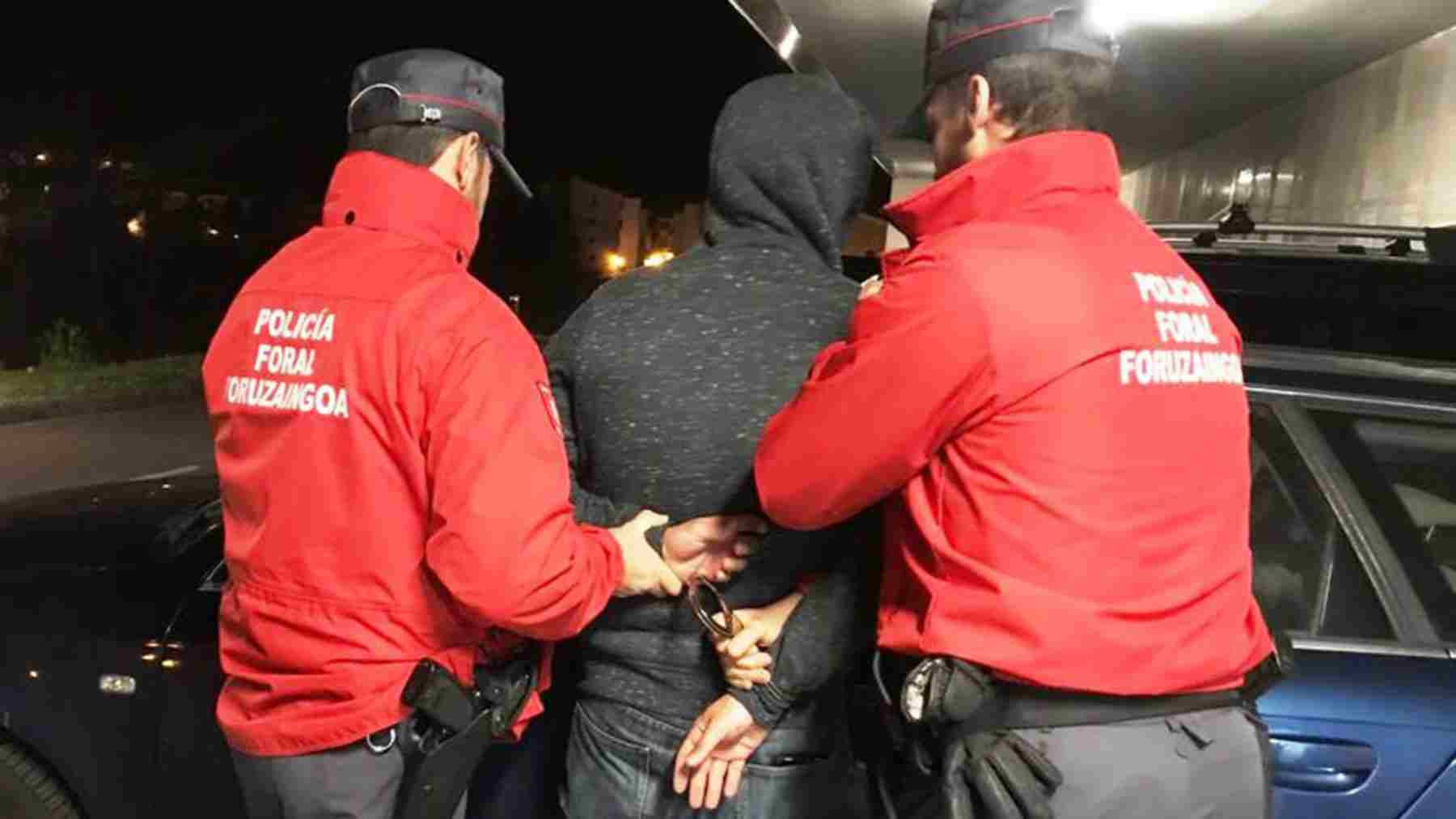 Un marroquí detenido en Navarra por una agresión sexual tras la alerta de unos vecinos en un bar