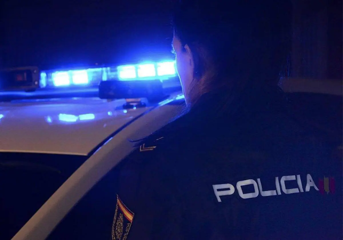 Detenido turista islandés por gastar 8.000 euros en un local nocturno y denunciar un robo falso de tarjeta de crédito