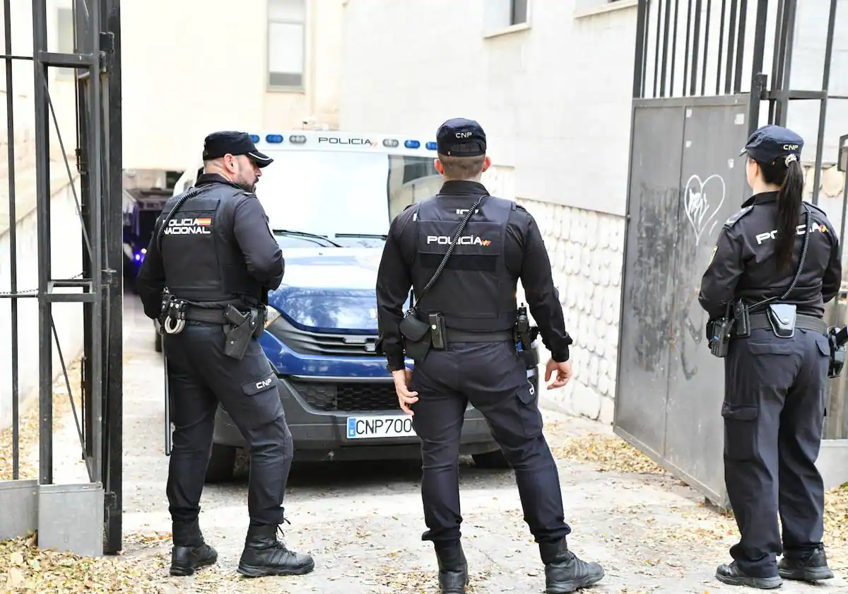 Detienen a dos individuos en Alicante por el homicidio ocurrido en un enfrentamiento entre clanes familiares en Madrid