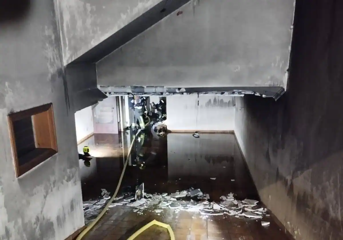 Se incendia el garaje de una vivienda unifamiliar en Ingenio