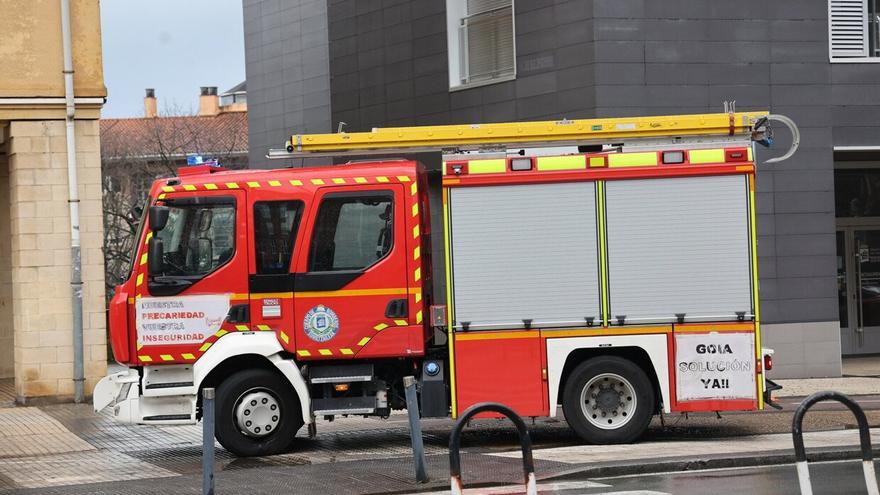 Dos heridos en el incendio de una cocina en un piso en Donostia
