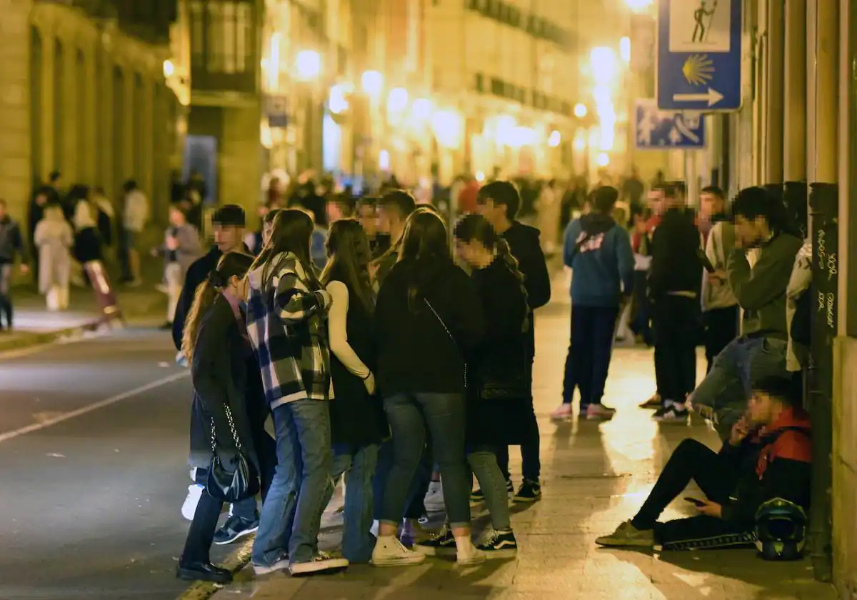 Exceso de aforo e incumplimiento de horario en un bar de Logroño en Nochevieja