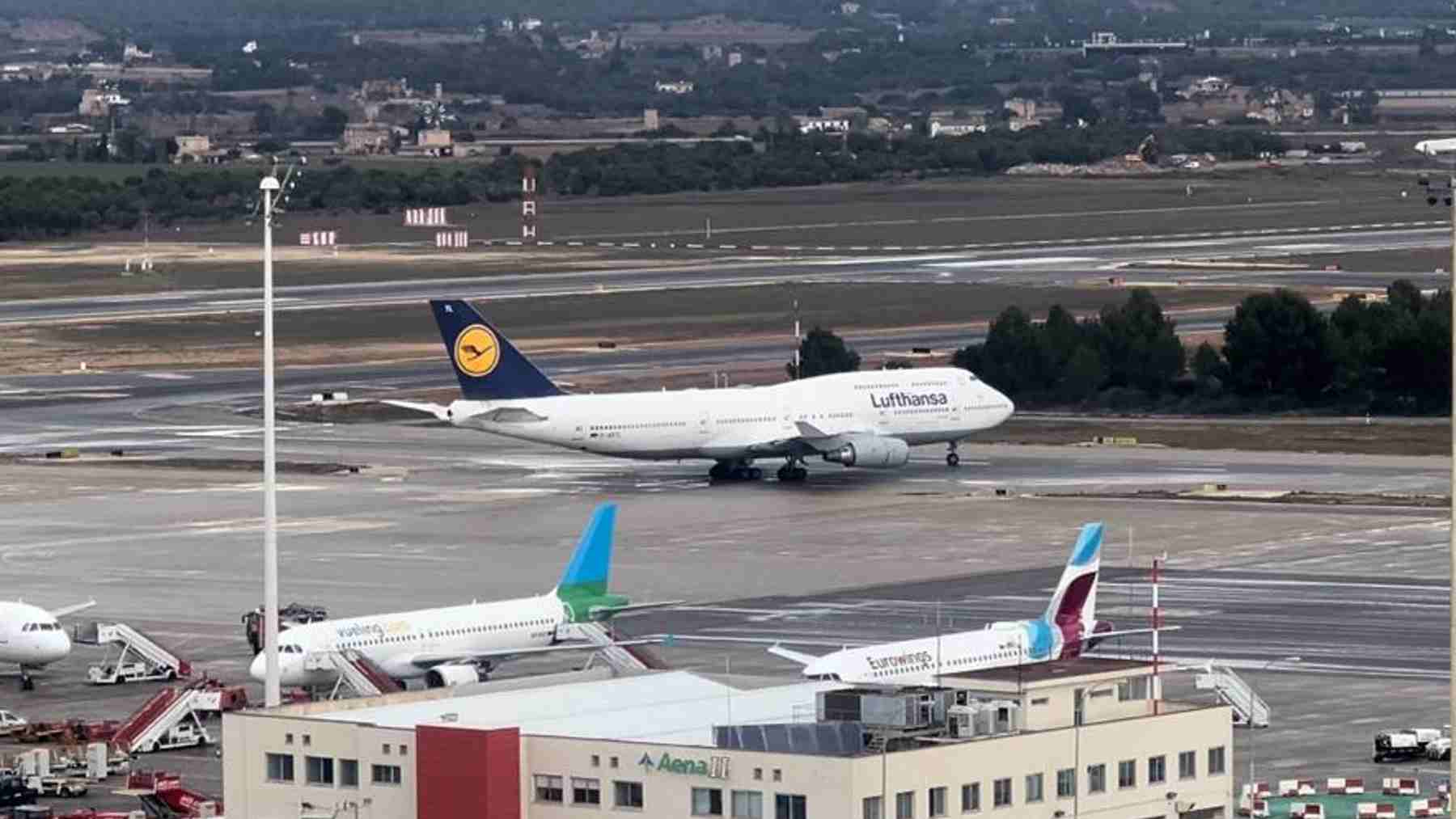 Un avión de Lufthansa aterriza en Palma por emergencia médica de uno de sus pasajeros