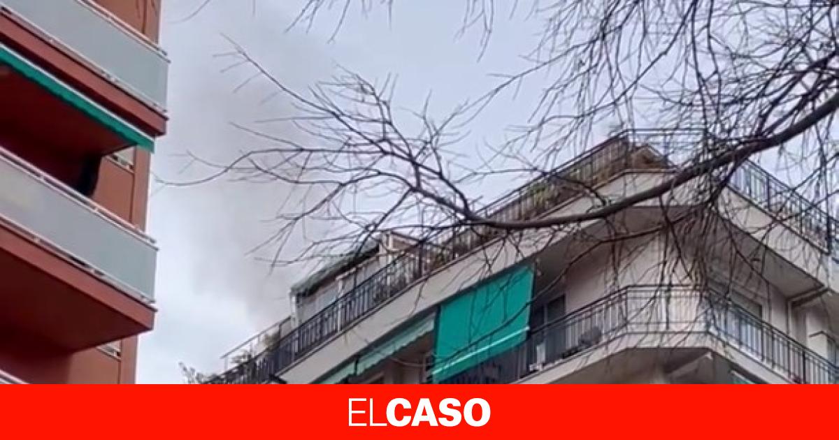 Explosión en un edificio de Barcelona deja dos heridos leves y sin daños estructurales