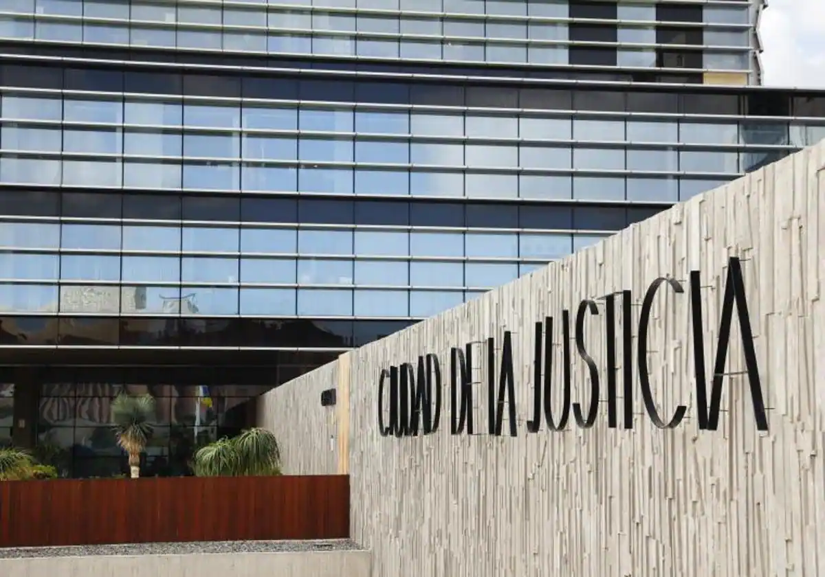 Acepta 9 años de cárcel tras reconocer que violó a una menor con quien contactó en redes