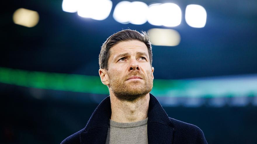 Policía de Tailandia advierte sobre una estafa que usa la imagen suplantada de Xabi Alonso
