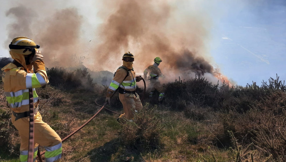 Cantabria reduce de 35 a 9 incendios forestales activos