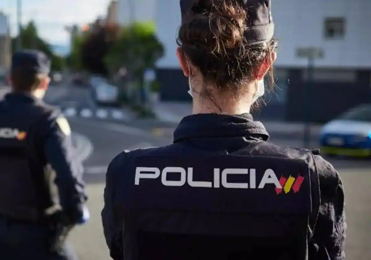 Una pareja simula una agresión sexual para robar a un hombre 500 euros en Telde
