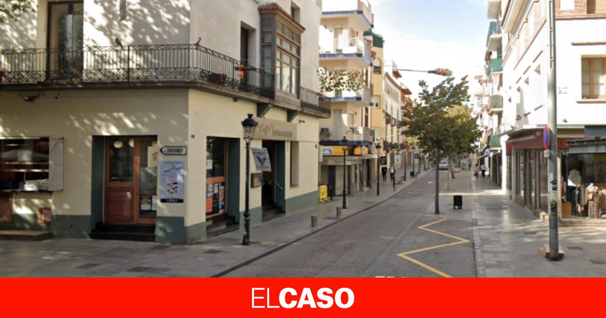 Atraco a punta de pistola en una tienda de Blanes: se llevan un botín de 3.000 euros