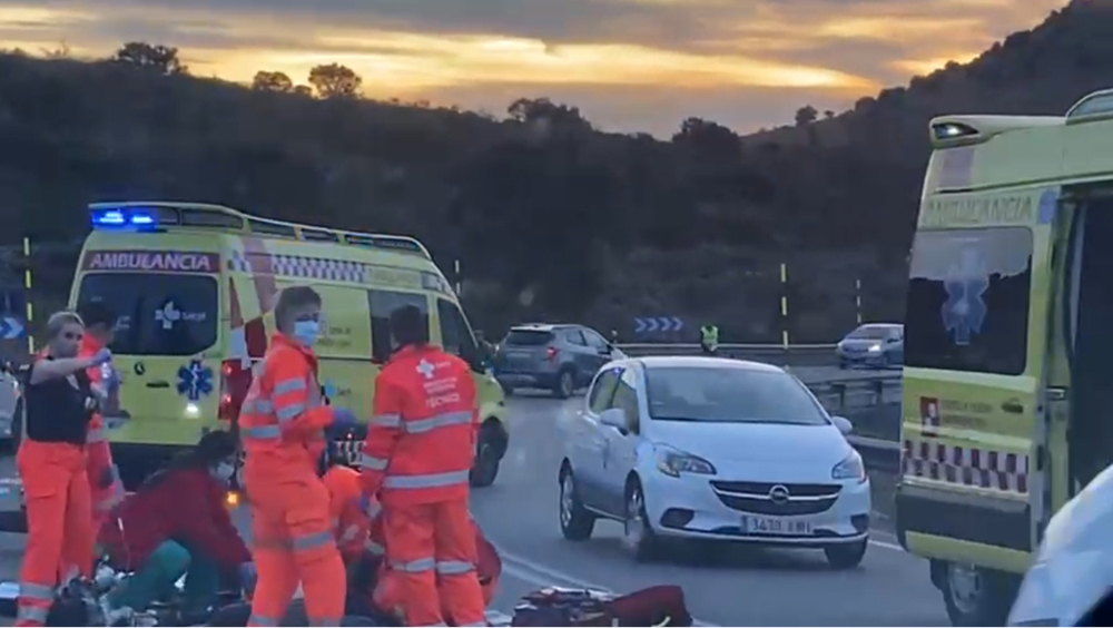 Muere un motorista en un accidente cerca del peaje