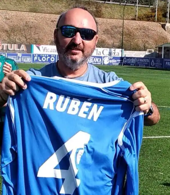 Fallece el ovetense Rubén Sánchez en un accidente de moto en Tenerife