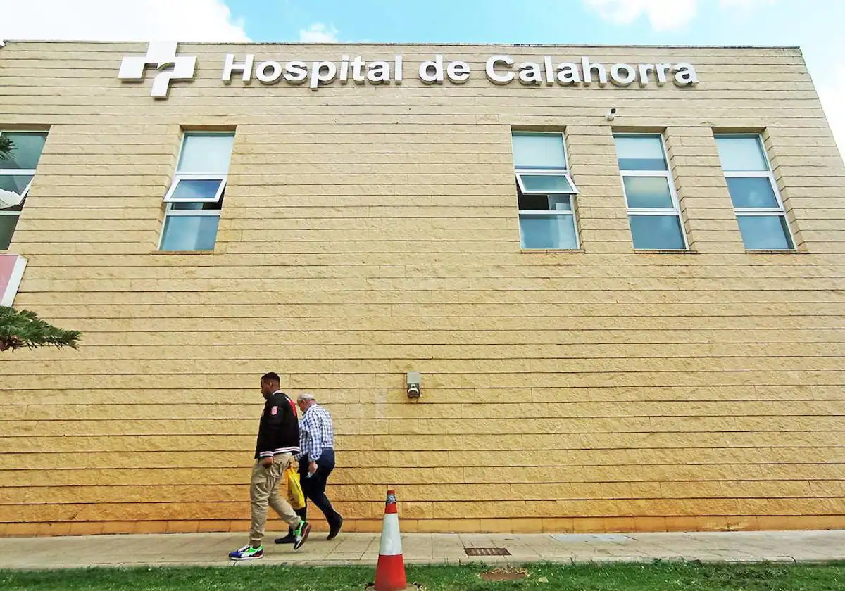 Trágico accidente en la carretera: Ciclista gravemente herido tras chocar violentamente contra un camión