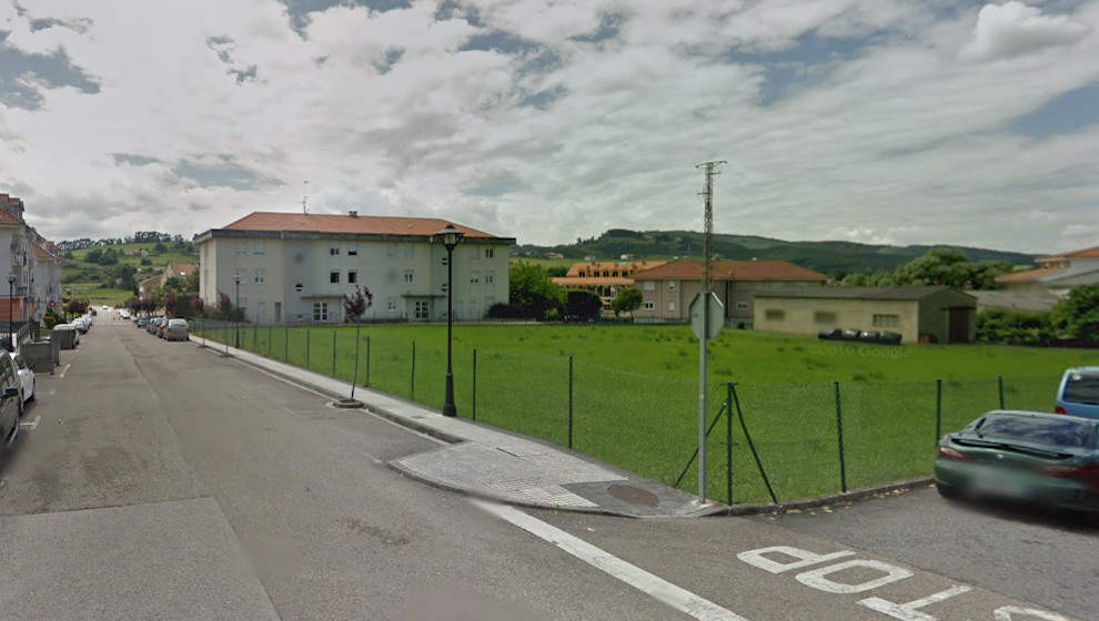 Trágico accidente laboral en Astillero: Joven de 26 años muere electrocutado mientras instalaba una pérgola.
