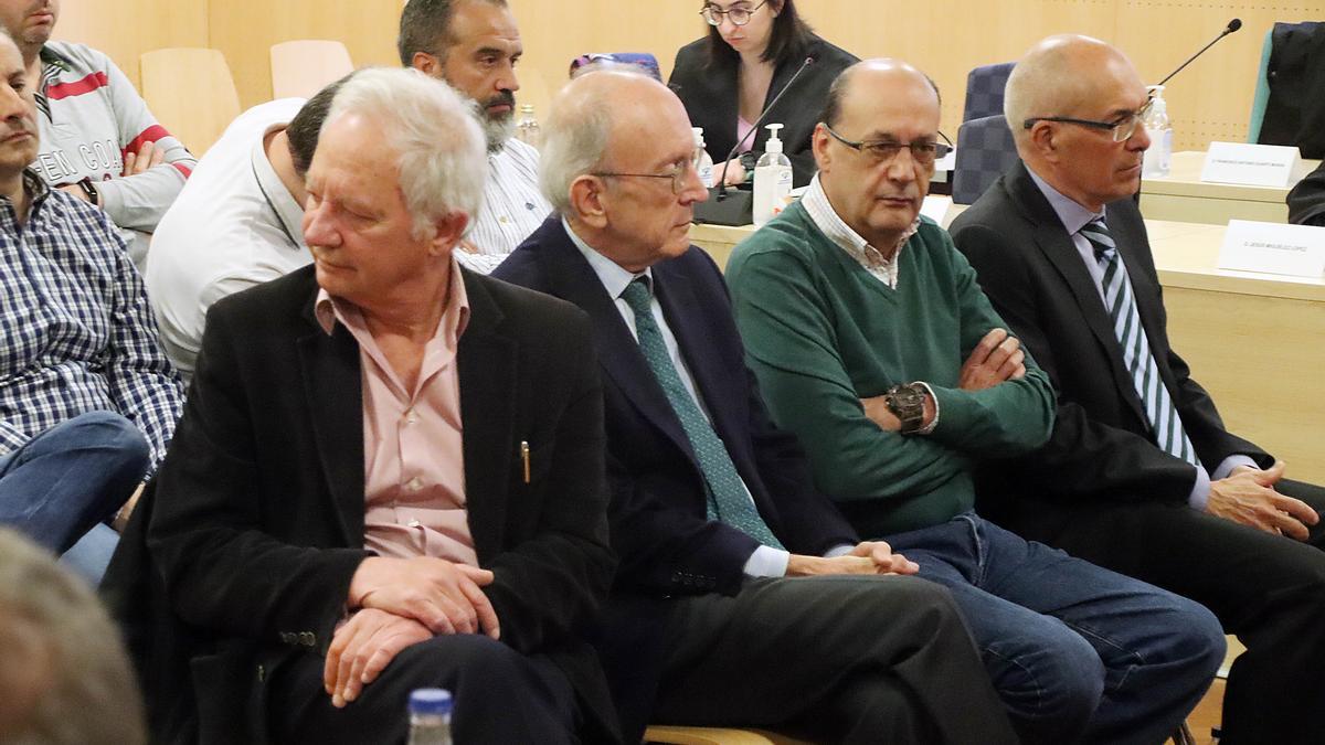 Un año sin sentencia por la muerte de seis mineros hace diez años en el Pozo Emilio del Valle de la Hullera Vasco-Leonesa.