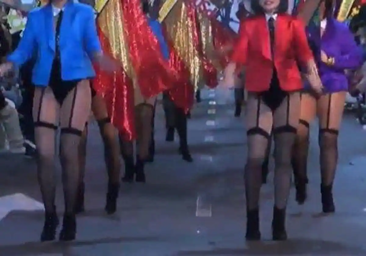 La justicia abre diligencias por los disfraces infantiles en el desfile del carnaval de Torrevieja