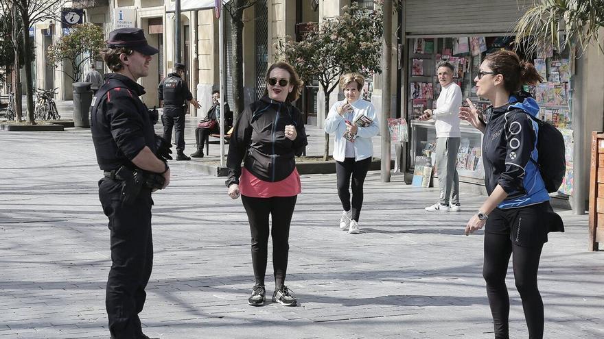 Se enfrentan a la expulsión tras intentar vender anfetaminas a ertzainas en el Boulevard