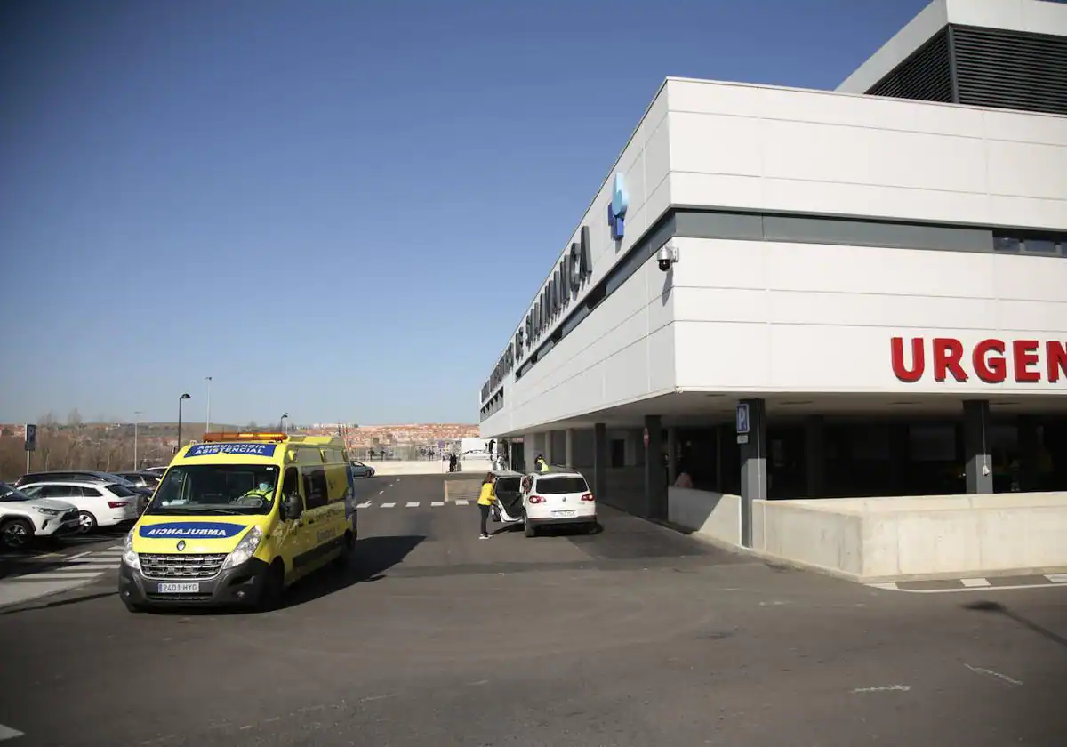 Sufre una indisposición y choca contra otro turismo en Salamanca