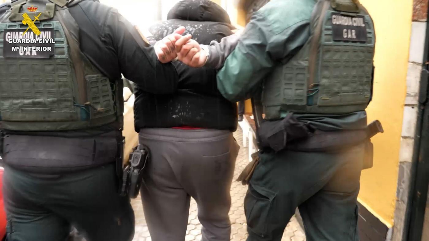 Desmantelan violenta organización criminal dedicada a robos en domicilios: Sobrino de famosa artista entre los detenidos