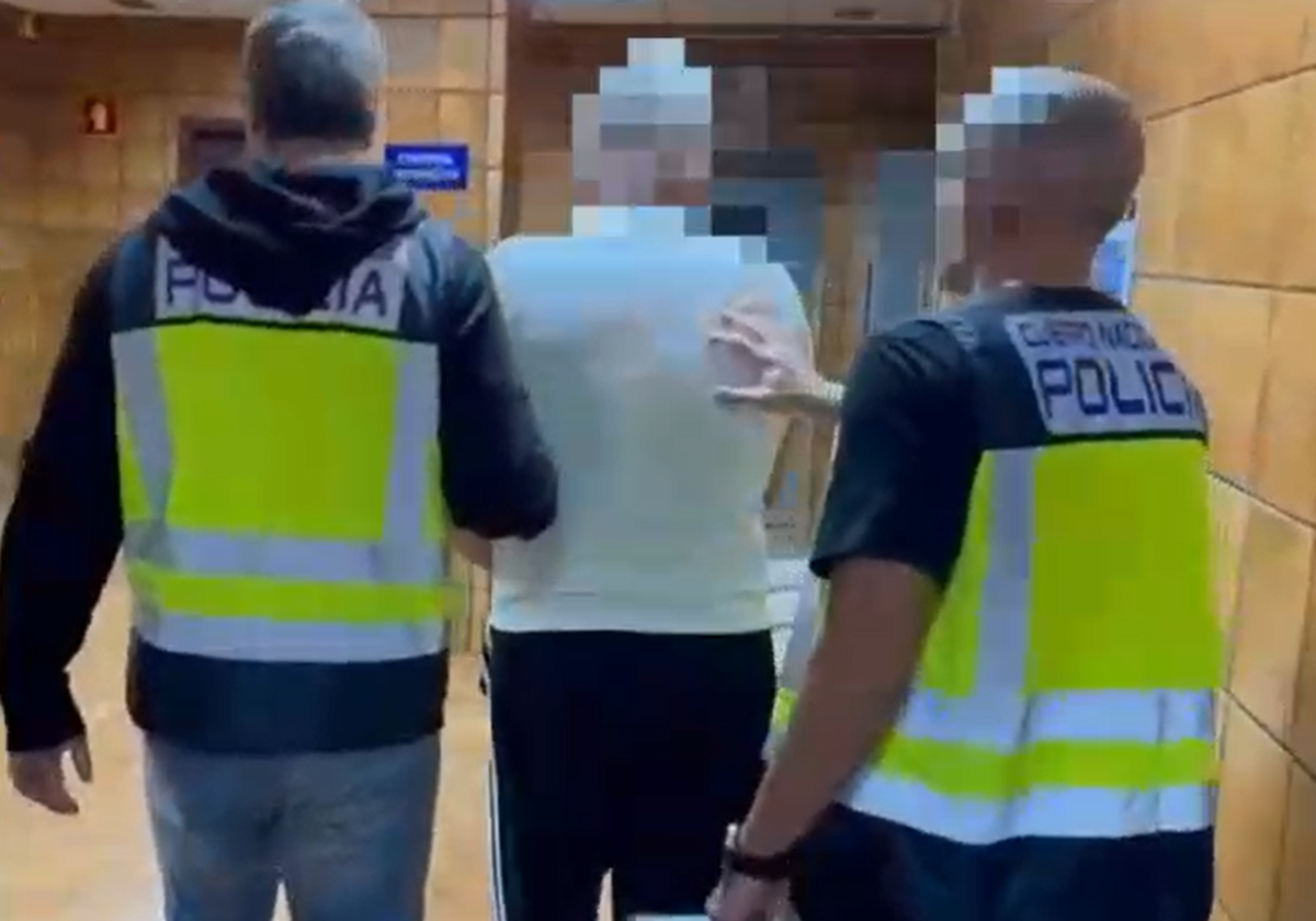 Detenido un hombre por atracar con un cuchillo un local de Telde
