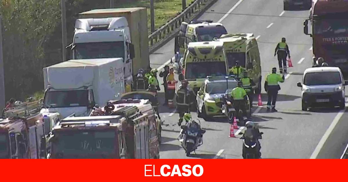 Dos motoristas pierden la vida en trágicos accidentes de tráfico en Barcelona y Tiana