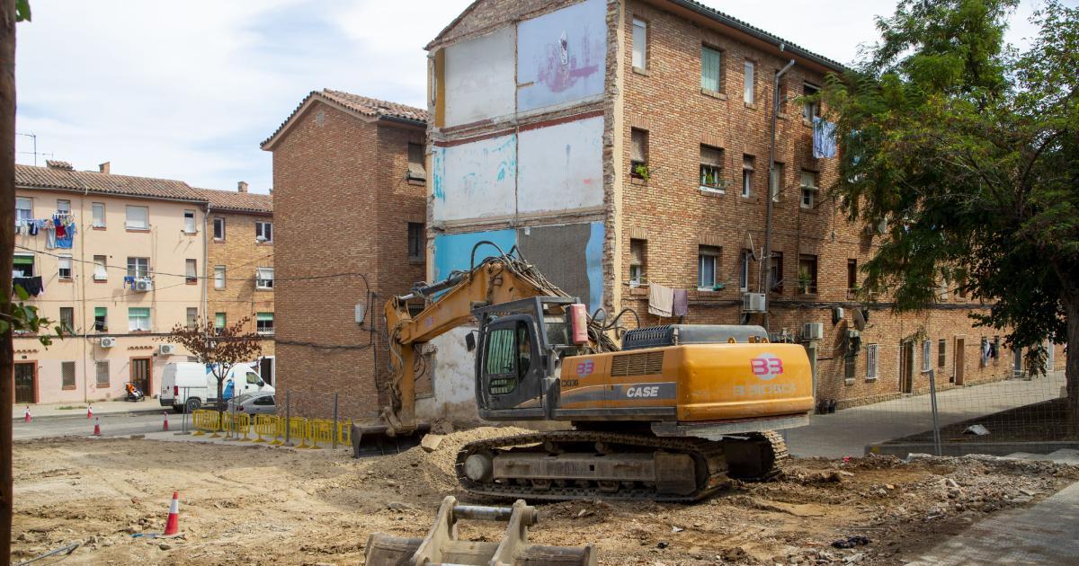 Reclaman 90.821 € a los dueños de un bloque derribado de la Mariola