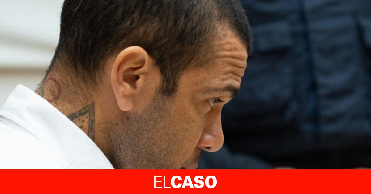 Las primeras imágenes de Dani Alves en el juicio tras un año en la cárcel