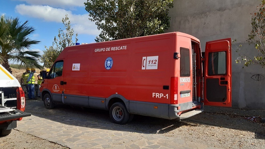 Hallan el cuerpo sin vida de un hombre en una balsa