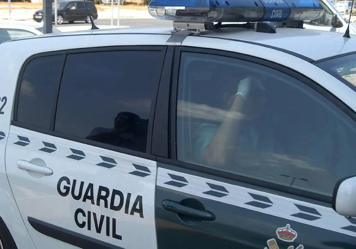 Investigan la muerte de una mujer en Godelleta tras detener al marido por quebrantar la orden de alejamiento