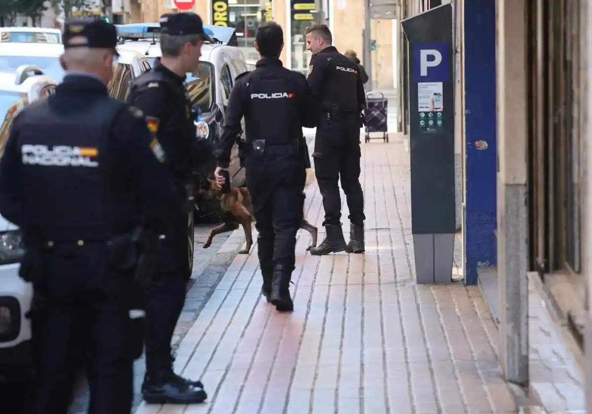 Nueva operación antidroga en Salamanca con registros en la calle Van Dyck