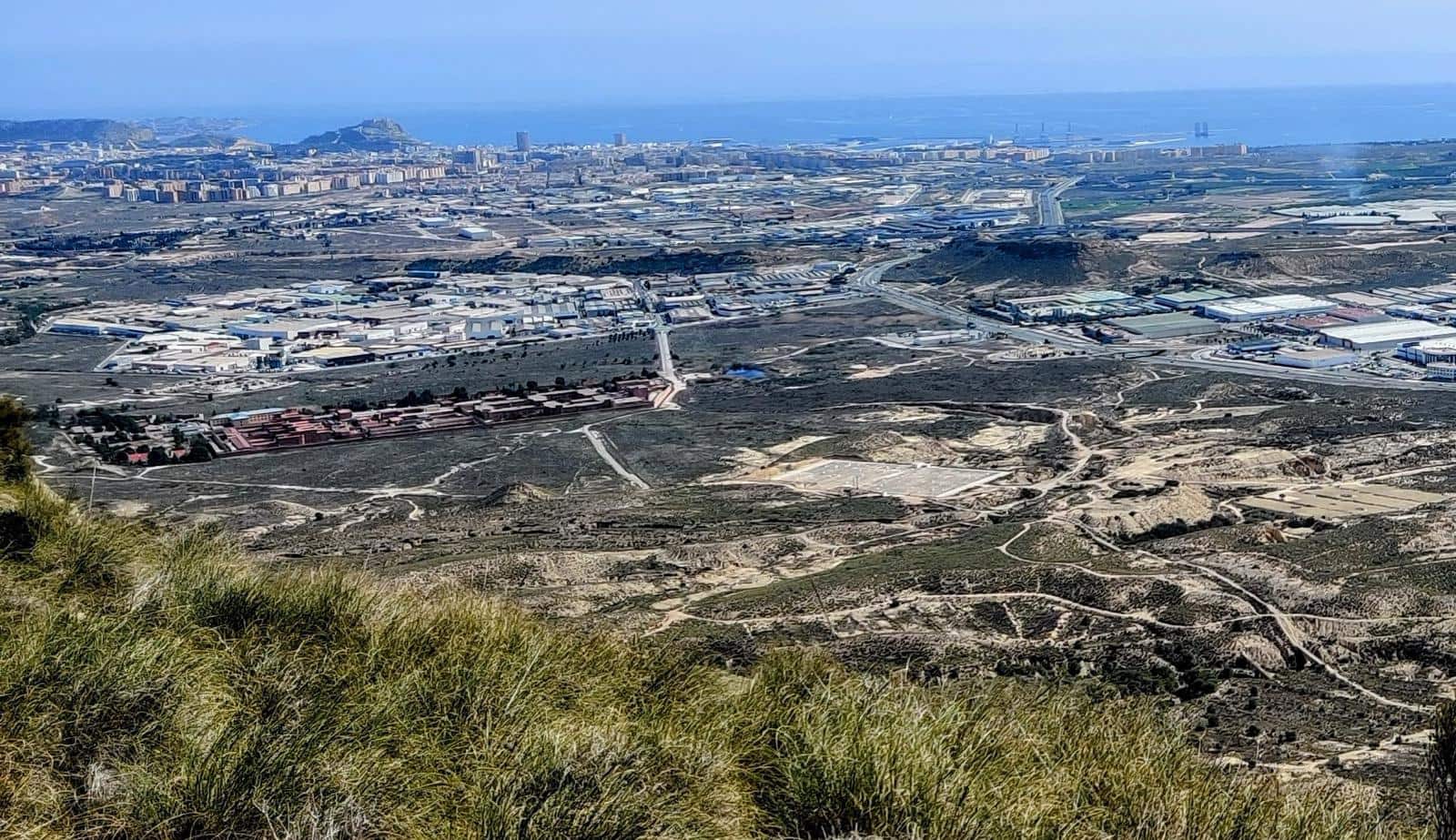 Un altercado en Foncalent acaba con una celda incendiada y tres heridos