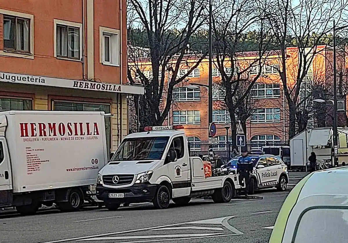 Motorista herido tras colisión con coche en la avenida del Cid en Burgos