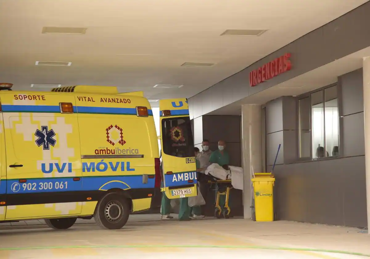 Persona herida en accidente de tráfico en Sieteiglesias de Tormes (Salamanca)