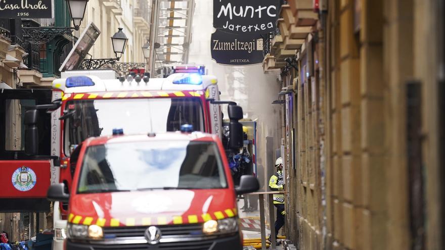 Las familias desalojadas por el incendio de la Parte Vieja esperan su regreso
