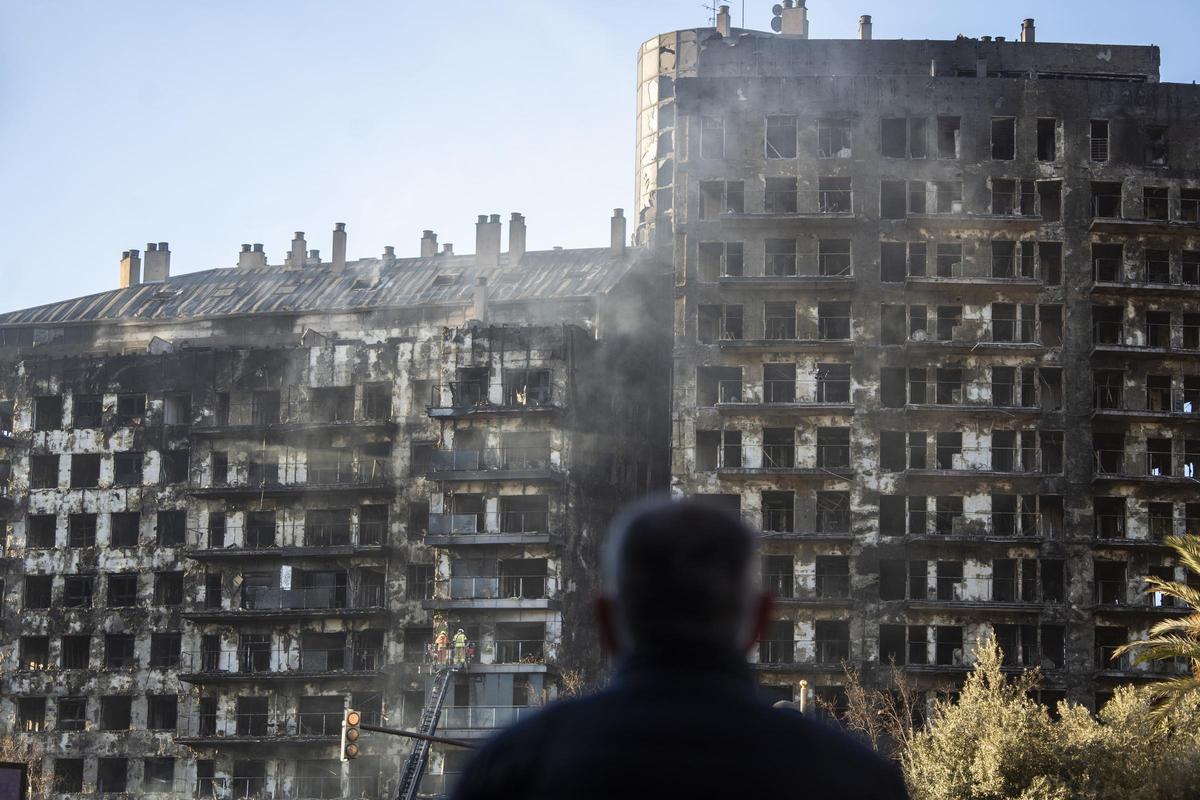 Los supervivientes del incendio se enfrentan a su nueva situación