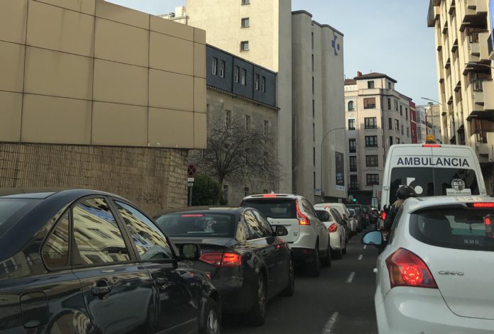 Vitoria entre las peores ciudades del mundo en tráfico ¡Y TOP España!