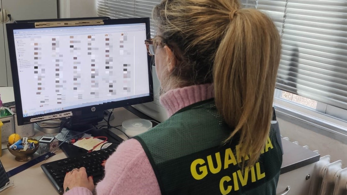 https://www.lacronica.net/te-acosan-en-redes-sociales-puede-haber-solucion-si-lo-denuncias/