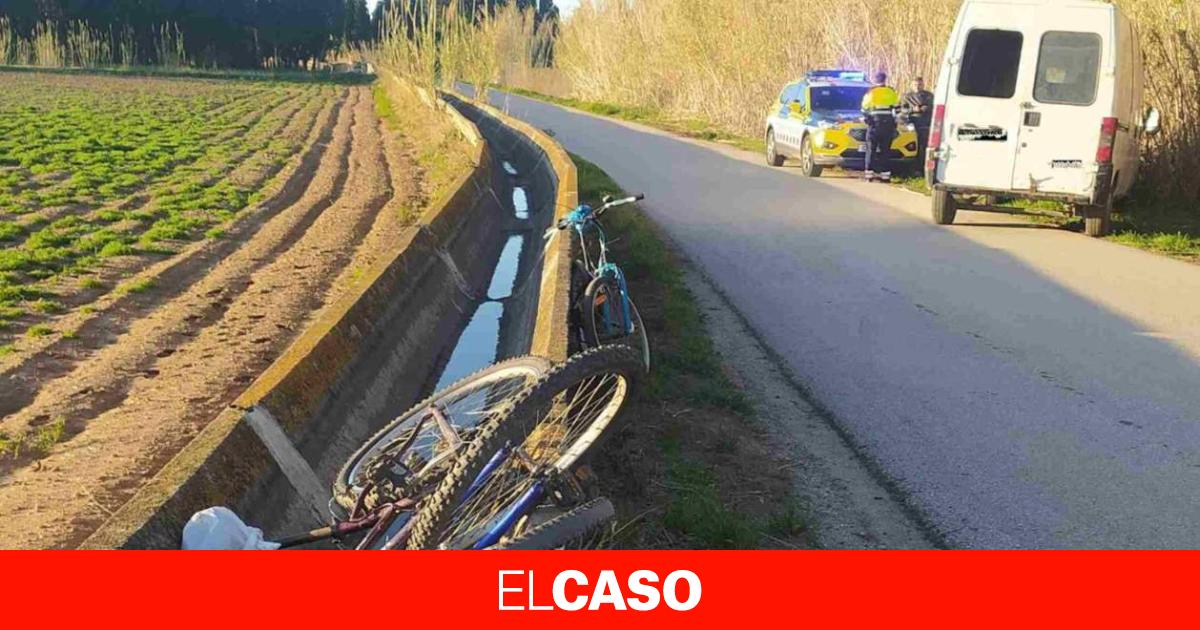 Atropella a dos ciclistas en Cabanes e intenta engañar a los Mossos haciéndoles creer que conducía otro hombre