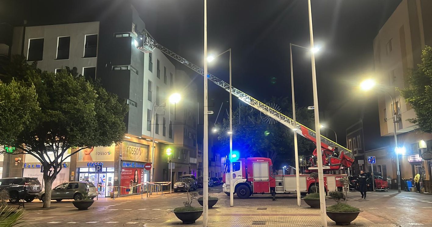 El viento causa numerosas incidencias en Melilla durante la jornada de puertas abiertas del Parque de Bomberos