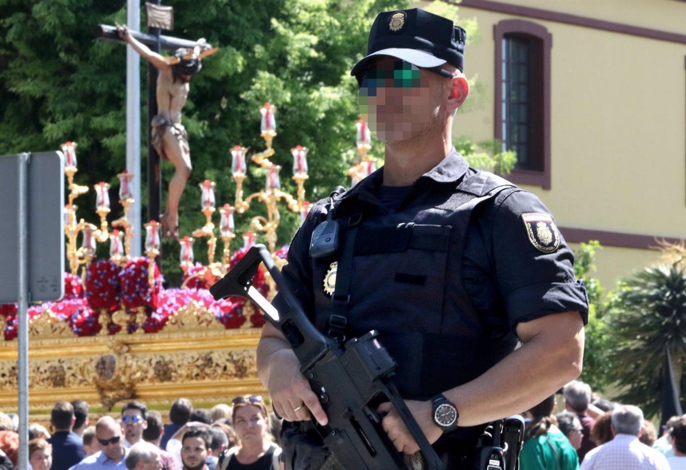 Más de 2.300 servicios de seguridad se realizarán durante la Semana Santa 2024 en Sevilla