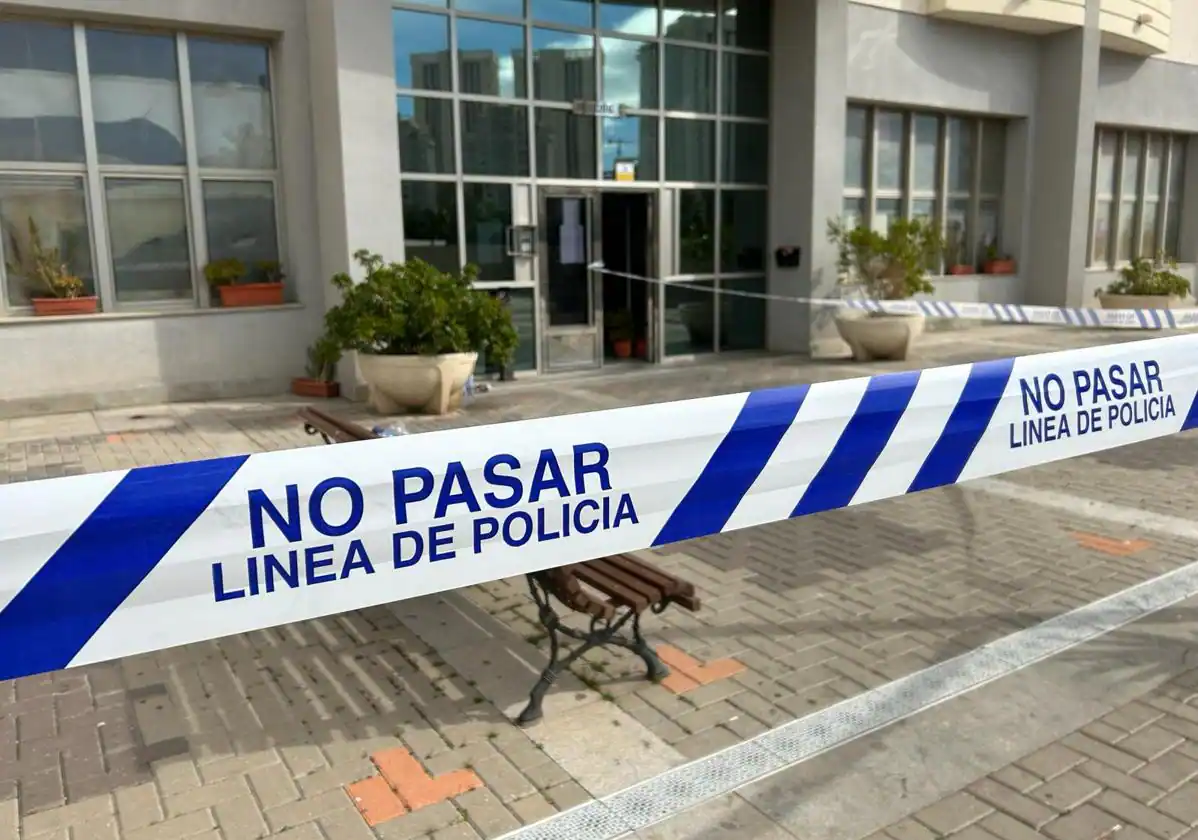 Los vecinos de La Vila reviven el infierno de Campanar: «Nos despertó una persona gritando que teníamos que salir»