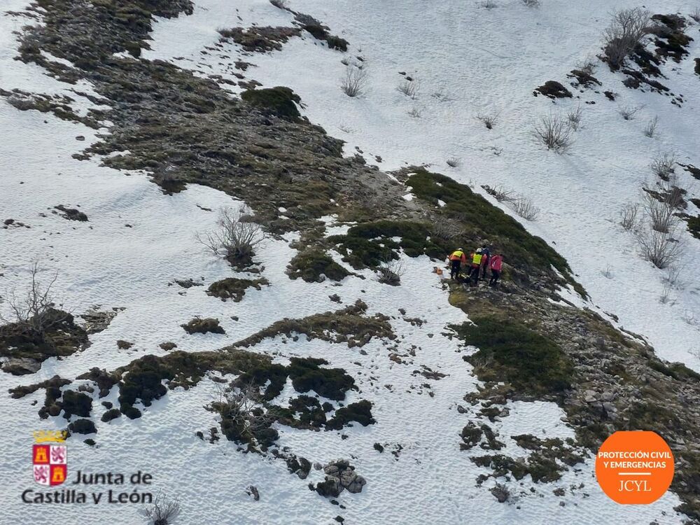 Auxiliado un joven de 22 años en el Alto del Burrián