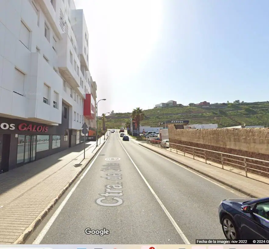 Muere una inspectora de trabajo al caerle un bidón de una obra en Las Palmas de Gran Canaria