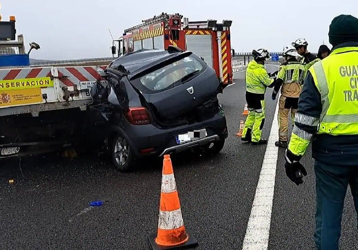 Muere una mujer en un choque entre una furgoneta y un turismo en Burgos