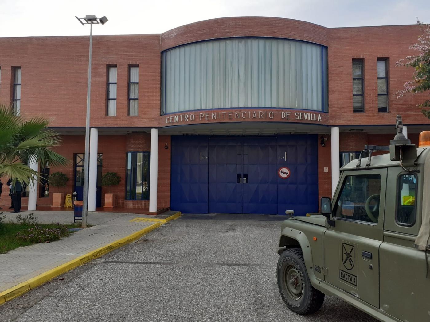 Imagen de archivo de la entrada del centro penitenciario Sevilla I.  - EJÉRCITO DE TIERRA