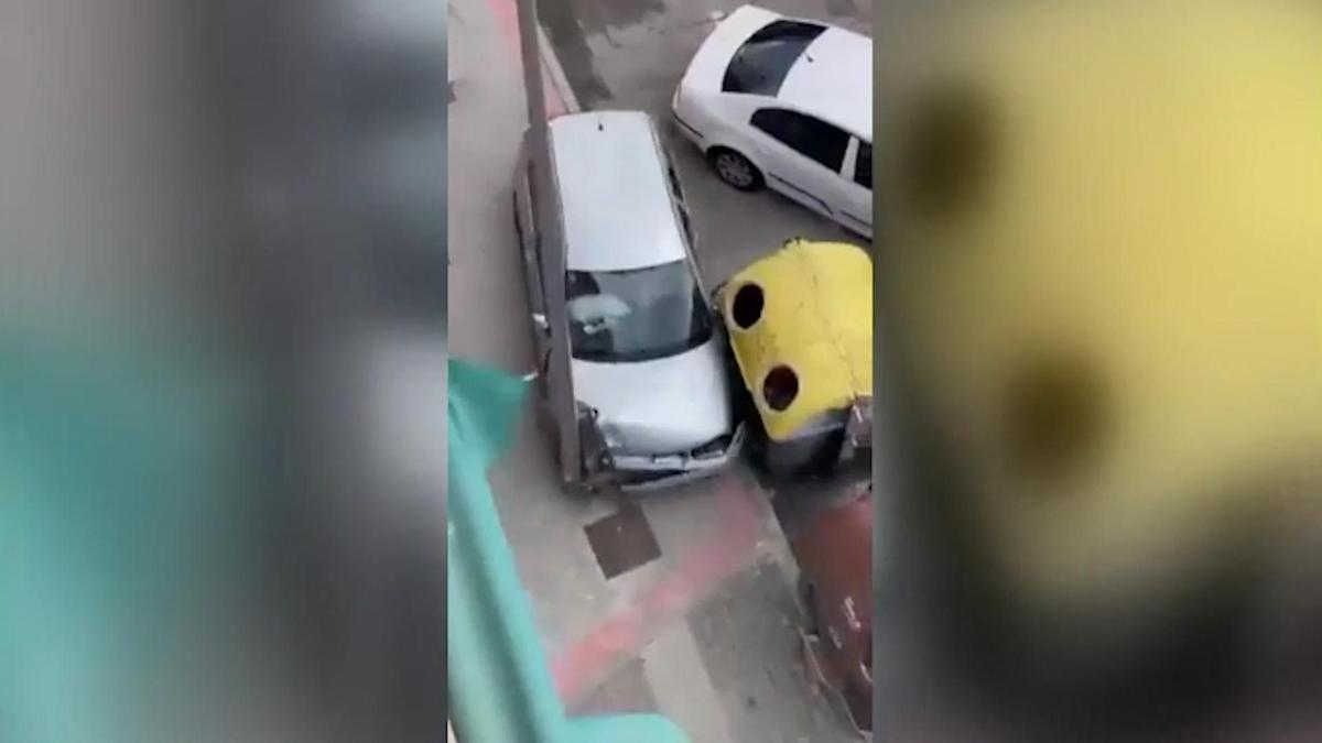 Un conductor drogado y sin carnet siembra el caos en una calle de Carabanchel