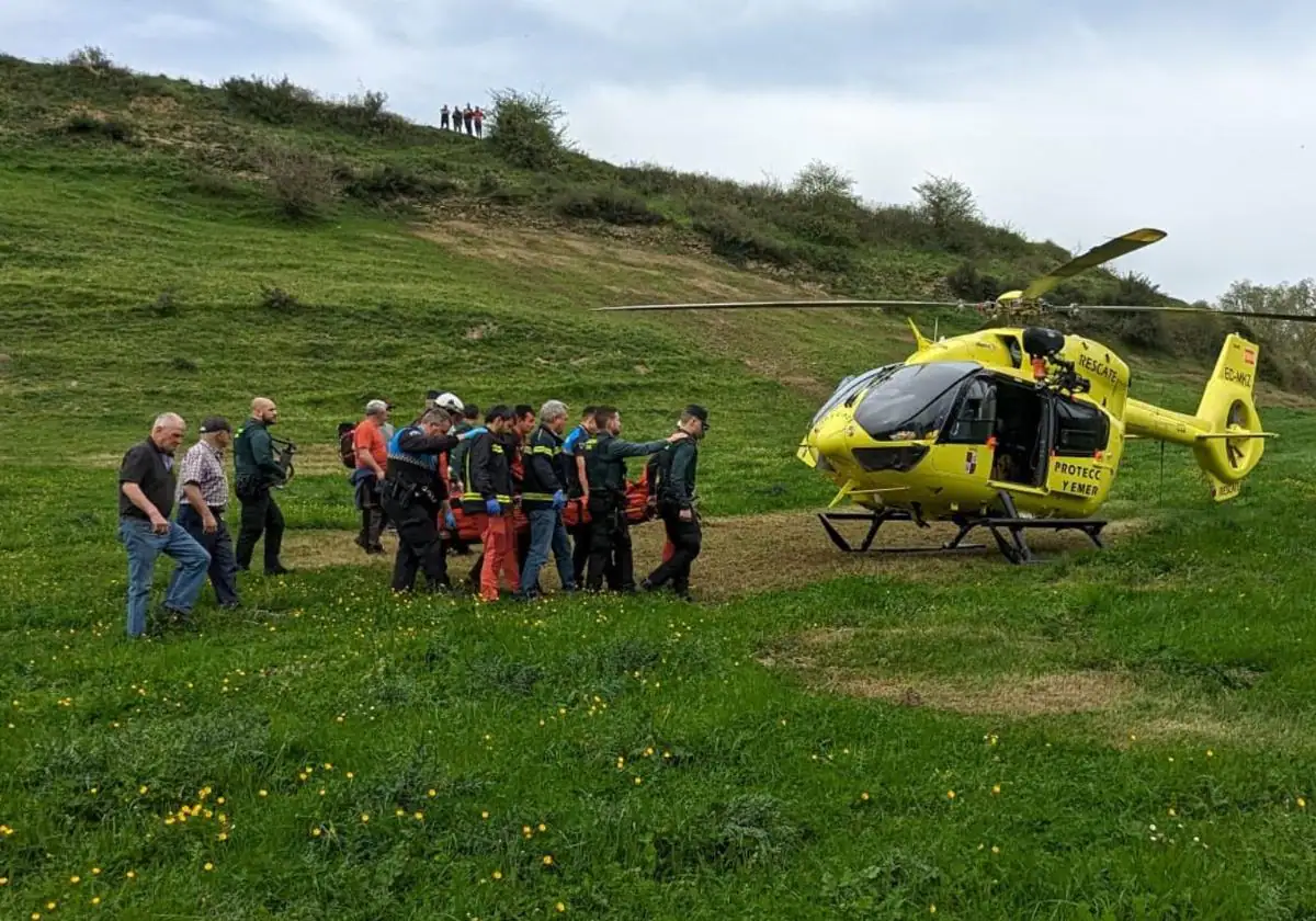 Rescatado en helicóptero al sufrir un accidente con su tractor en Burgos