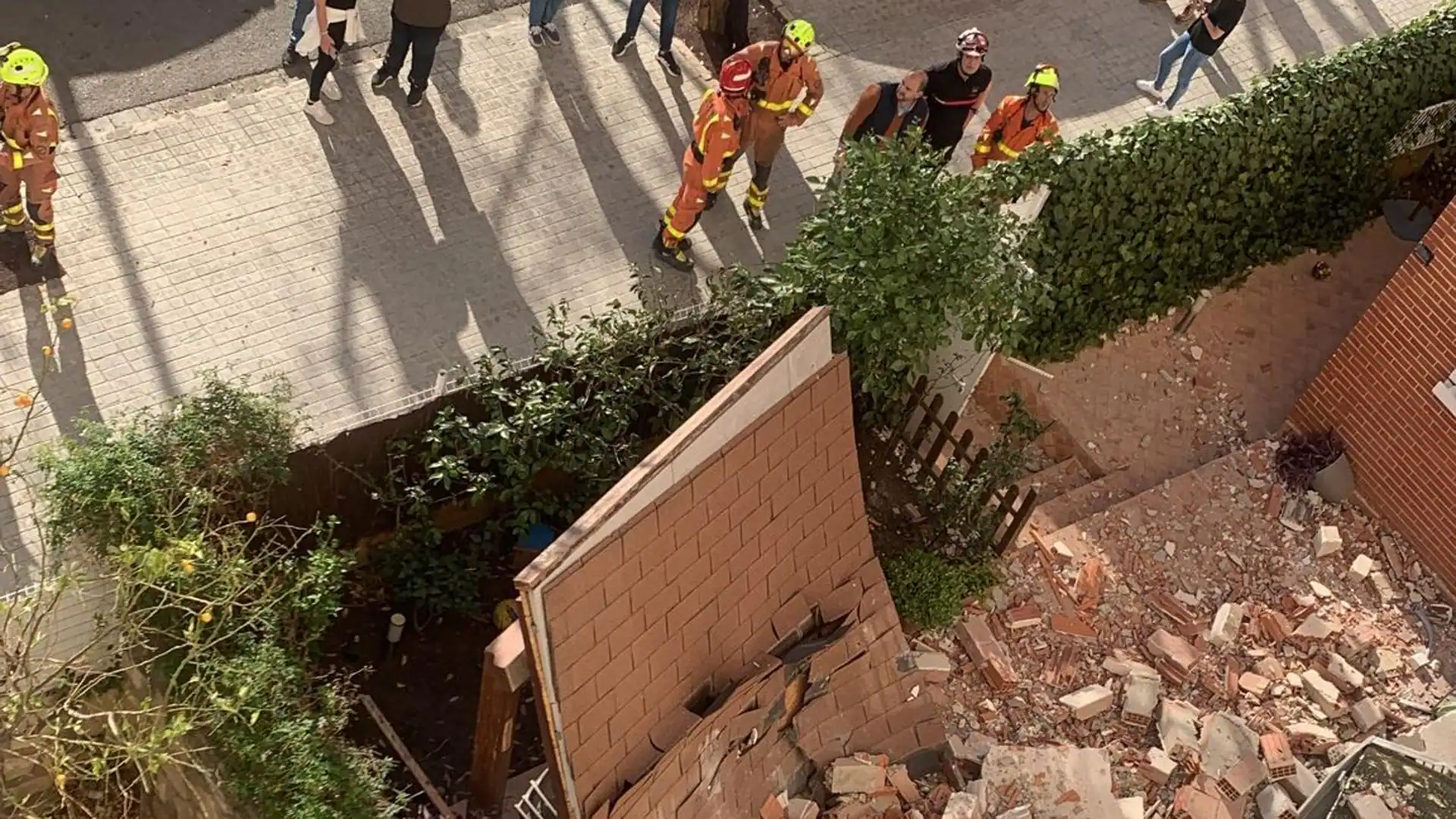 Desprendimiento en la urbanización Valterna-Lloma Llarga de Paterna causa alarma entre los vecinos