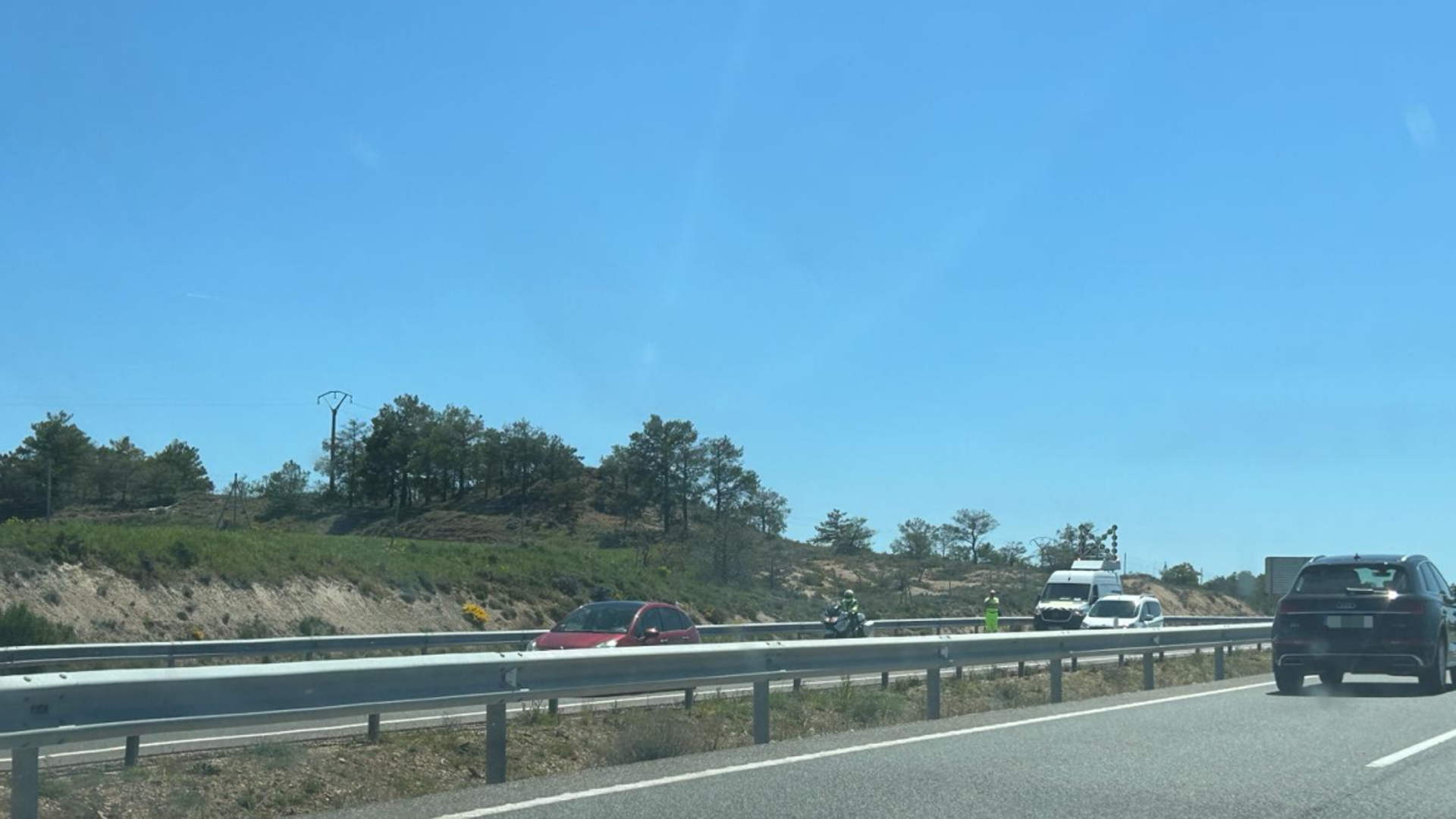 Heridas tres mujeres tras colisionar dos coches en Burgos