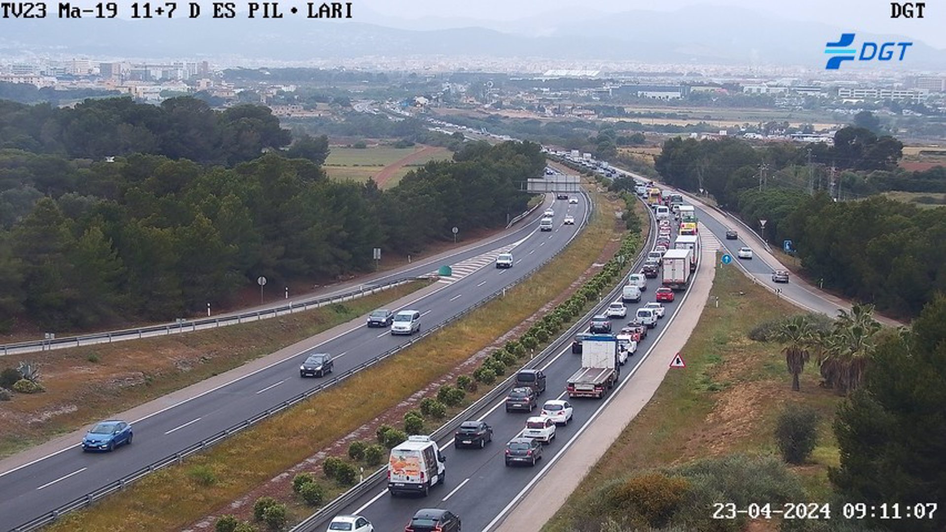 Accidente leve en la Vía de Cintura provoca kilómetros de retenciones en las autopistas de Llevant e Inca