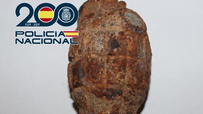 Desactivada granada de la Primera Guerra Mundial encontrada en una máquina de procesado en Granada